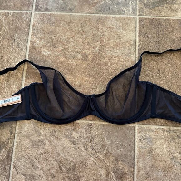 Skims Ultra Fine Mesh Scoop Bra Onyx Size 38C - Picture 9 of 10